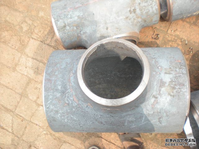 聚氨酯保温三通